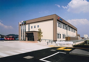 西部車庫本社の画像